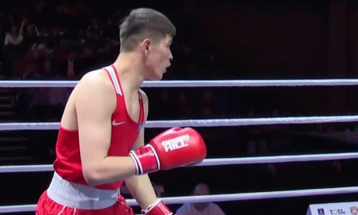 Видео полного боя Торехана Сабырхана за медаль ЧА-2026