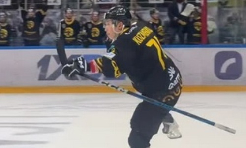 «Сарыарка» обыграла «Номад» в матче с двумя дублями и хет-триком в финальной серии чемпионата Казахстана