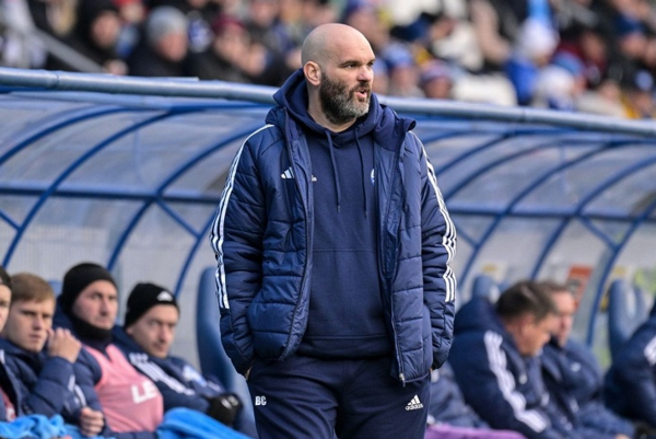 Магомед Адиев, Виталий Жуковский и ещё несколько вариантов под КПЛ. Кого клубы могут пригласить уже в этом сезоне?