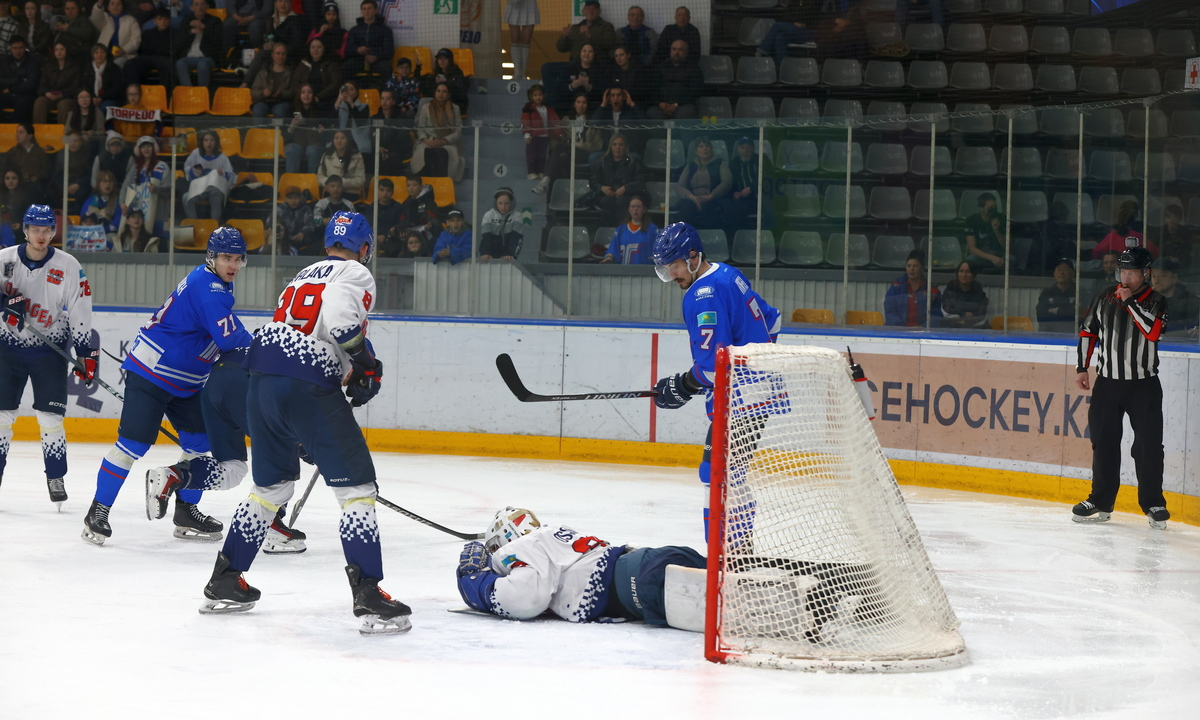 Видеообзор матча за «бронзу» чемпионата Казахстана с девятью шайбами