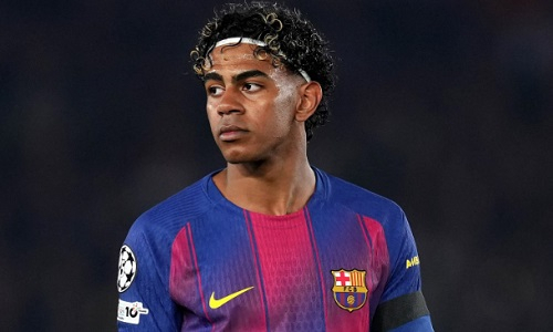 «Барселона» со счетом 0:2 проиграла в четвертьфинале Лиги Чемпионов