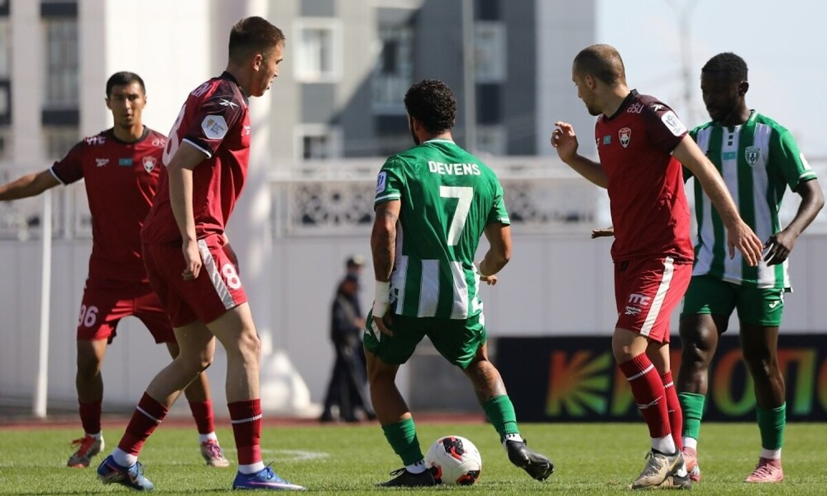 Видеообзор уверенной победы с двумя голами в матче Премьер-Лиги