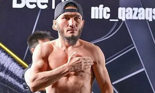 Тренер Жумабекова озвучил тактику на бой с Вандерлеем и назвал следующую цель