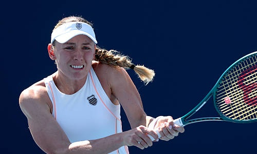 Александрова за час обыграла Кнутсон перед стартом Рыбакиной на турнире в Штутгарте