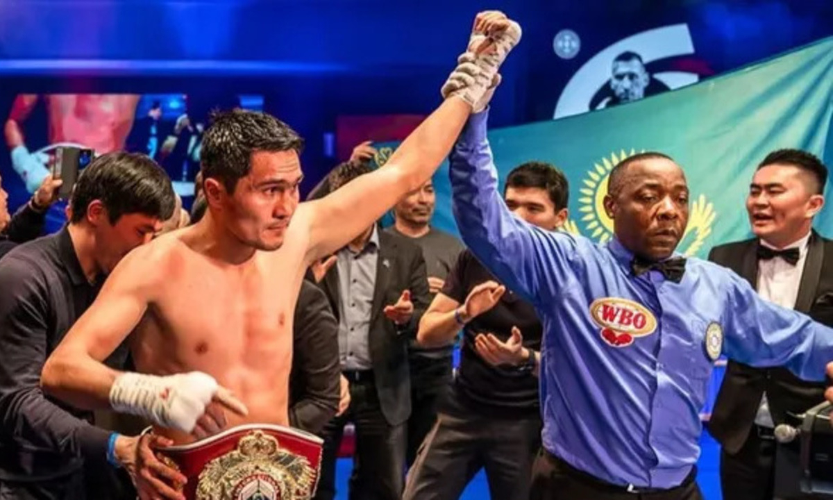 Мейирим Нурсултанов подписал контракт на бой за пояс WBC