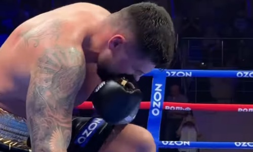 Видео боя Артур Манн — Артём Сусленков за титул WBA с тремя нокдаунами и нокаутом