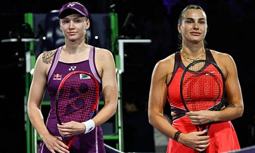 Рыбакина обошла Соболенко в чемпионской гонке