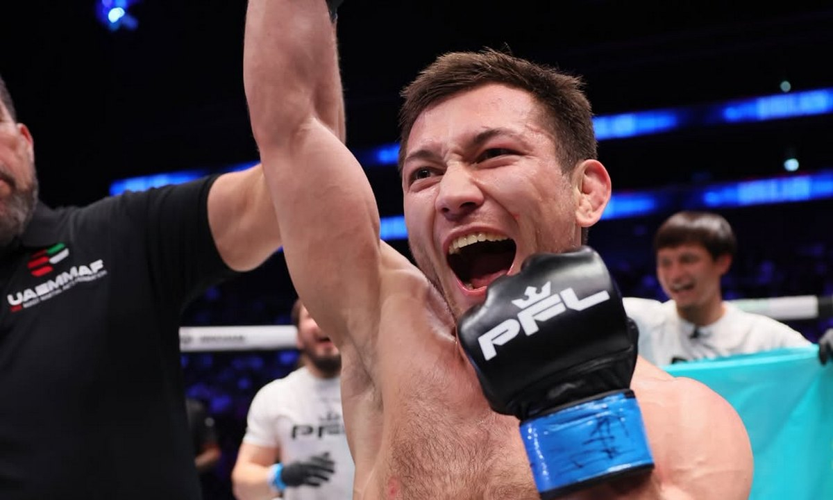 Исбулаев официально получил главный бой в PFL против экс-чемпиона Bellator Макки
