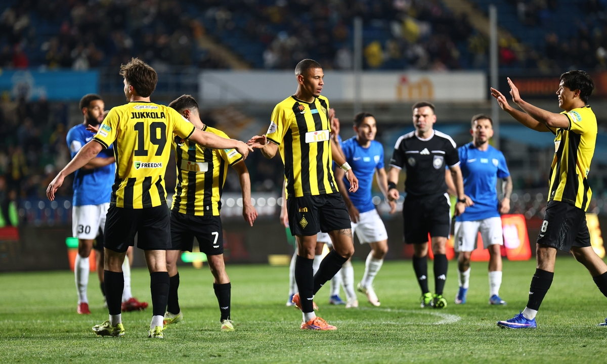 Кулшинбаев оценил игру «Кайрата» и его шансы на чемпионство в КПЛ-2026