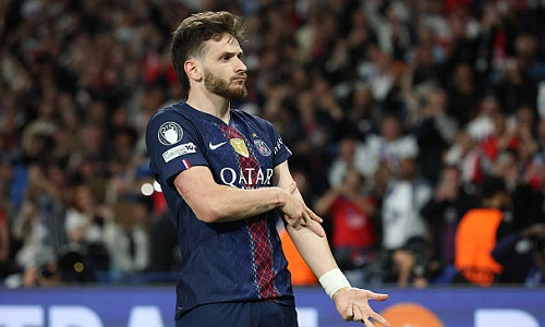 Кварацхелия оформил дубль в матче «ПСЖ» — «Бавария». Видео