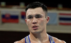 Бой Камшыбека Кункабаева официально отменен