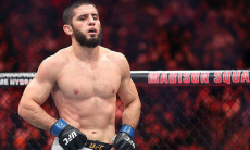 Ислам Махачев оценил шансы Хамзата Чимаева в титульном бою UFC
