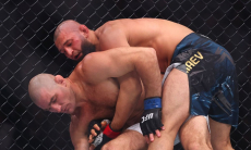 Бой Хамзат Чимаев — Шон Стрикленд на UFC 328 мог быть отменен