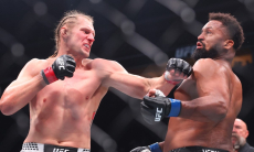 Экс-боец UFC Магомедов ожидал поражения Волкова на UFC 328