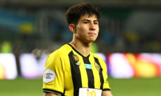 Фанаты «Челси» нашли Дастану Сатпаеву идеальную позицию в системе Хаби Алонсо