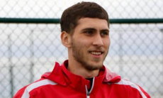 Казахстанский вратарь дебютировал в чемпионате Беларуси