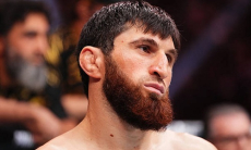 Анкалаев сразится с Раунтри в главном бою турнира UFC