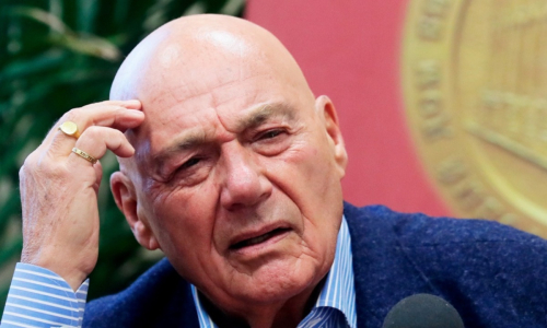 Владимир Познер отреагировал на поражение Андреевой от Костюк в финале