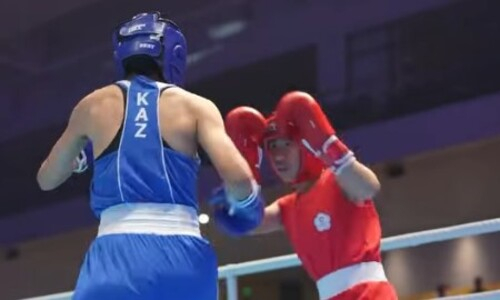 Казахстанская боксерша Шалман вышла в финал юниорского ЧА-2026