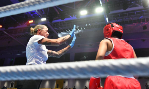 Казахстанская боксерша Сахи досрочно вышла в финал юниорского чемпионата Азии