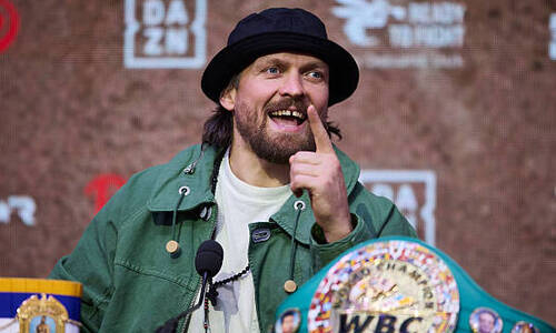 Александр Усик назвал Хабиба Нурмагомедова лучшим в истории MMA