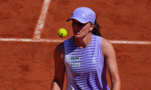 Ига Швентек победой в двух сетах вышла в 1/8 финала «Ролан Гаррос»