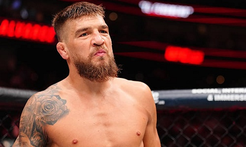 Украинец Амосов ворвался в топ-10 дивизиона Рахмонова в UFC