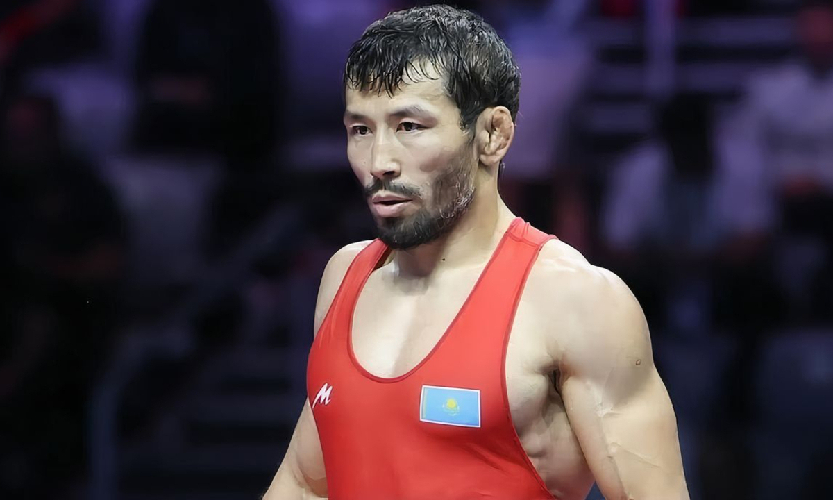 Призер Олимпиады-2024 Демеу Жадраев победил в финале Кубка Казахстана-2026. Видео