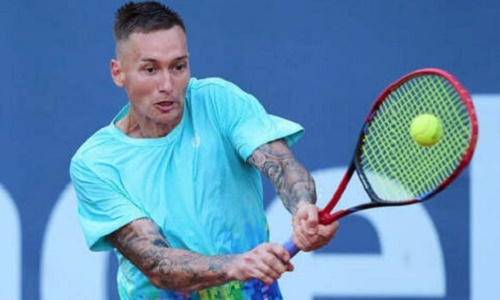 Евсеев разгромом 6:0, 6:1 стартовал на турнире в Кишиневе