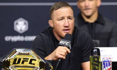 Джастин Гэтжи оскорбил Илию Топурию перед титульным боем UFC