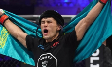 Казахстанский боец Кораласов победил на Гран-при Fight Nights