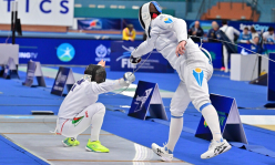 Сборная Казахстана победила олимпийских чемпионов и взяла «золото» ЧА-2026 по фехтованию