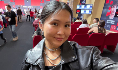 Бибисара Асаубаева вызвала ажиотаж на Norway Chess-2026. Видео