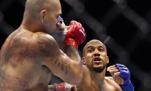 Сирил Ган отправил в нокаут Алекса Перейру и стал чемпионом UFC