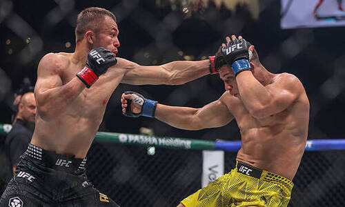Диас Еренгаипов назвал причину поражения Бекзата Алмахана в UFC