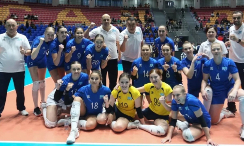 Казахстан с первого места вышел в полуфинал Кубка 