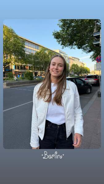 Елена Рыбакина показала новое фото из Берлина