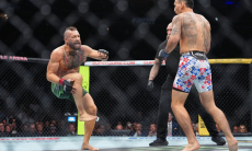 В России назвали возможную причину травмы Конора Макгрегора на UFC 329