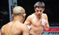 Каршыга Даутбек оформил нокаут с одного удара в Rizin FF. Видео