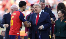 Мерино исполнил «танец Трампа» перед Трампом. Видео