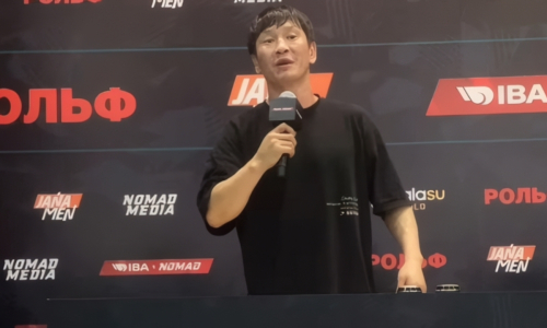 «Мотиватор» Бекембетов устроил конфликт с экс-бойцом UFC на пресс-конференции. Видео