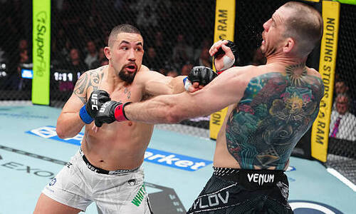 Уиттакер нокаутировал россиянина Крылова на турнире UFC. Видео