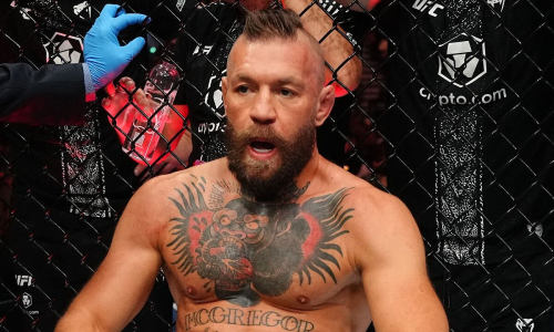 Стали известны сроки возвращения Макгрегора после травмы на UFC 329