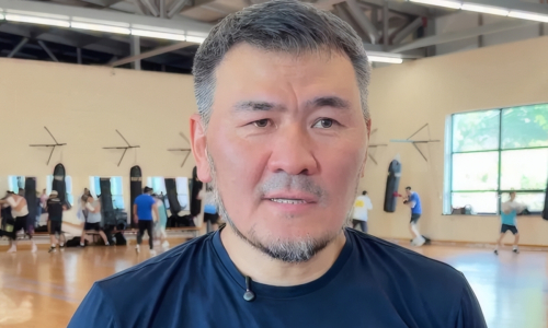 Тренер сборной Казахстана по боксу предложил новый чемпионат после поражения от Узбекистана на ЧА-2026