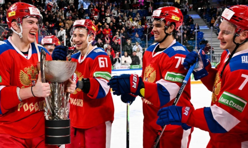 Сборная России захватила лидерство в неофициальном рейтинге IIHF