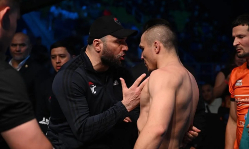Тренер Рафикова сделал заявление перед боем с легендой UFC
