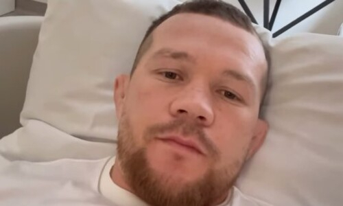 Петр Ян оказался в больнице и сделал заявление