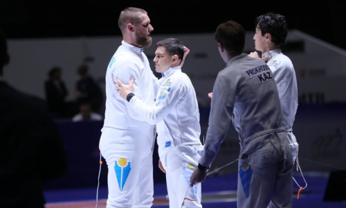Казахстан выиграл историческое «золото» на чемпионате мира по фехтованию