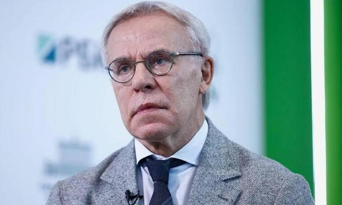 Фетисов обвинил IIHF в «издевательстве» над Россией