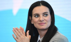 Елена Исинбаева не смогла оплатить долги в России и узнала возможные санкции